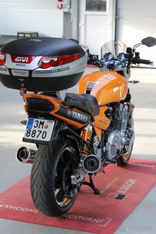 Yamaha XJR 1300 2001 - 15