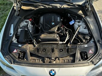 BMW F11 LCI 520d xDrive 2015 - KEYLESS - STOP&GO - DIGIŠTÍT - 15