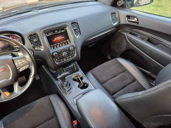 Dodge Durango RT 5,7 V8 AWD, Alcantara, 7 míst - 15