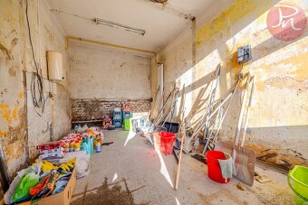 Prodej komerční budovy s pozemky – ideální pro podnikání na  - 15