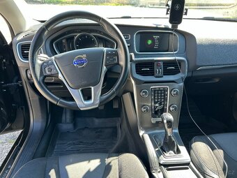 Volvo V40 D3 110 kW, 2,0 diesel r.v. 2016 - 15