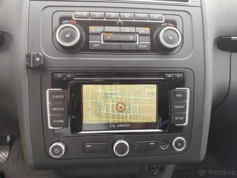 VW Touran Highline 1.6 TDI,77kw.R.V.10/2011.STK 7/2027 - 15