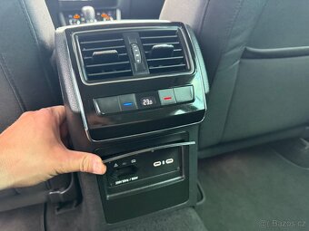 Škoda SUPERB 2.0 TDi DSG EVO MATRIX VIRTUAL KAMERA TAŽNÉ - 15