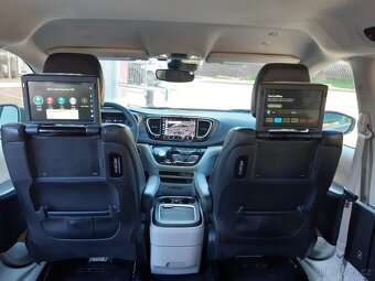 Chrysler Pacifica 3,6L V6 HYBRID, Top výbava, DVD+TV - 15
