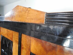 Knihovna biedermeier - 15