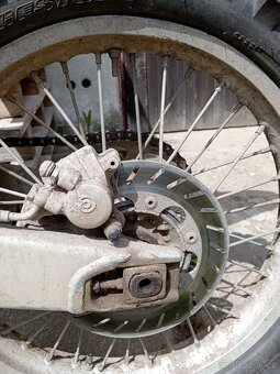 Husqvarna CR 250 - 15