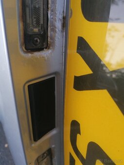 VW Passat B6 combi - páté dveře, viko kufru - 15