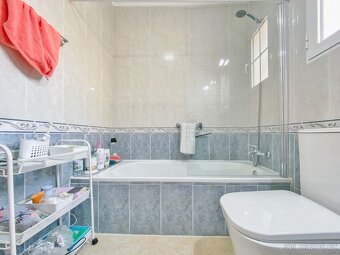 Torrevieja, La Mata Na prodej: zařízený řadový dům 4+kk - 15
