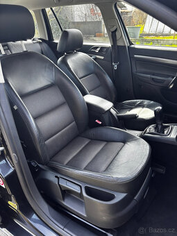 Škoda Octavia 2 2.0TDi 103kW, Kombi, Nové rozvody, Nová STK - 15