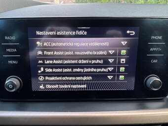 SCALA 1.6TDI 85kW DSG STYLE+ 2x KOLA ACC LED KOUPENO ČR DPH - 15