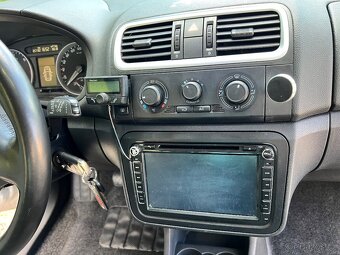 Skoda Fabia 2 1.4tdi 51kw sportline 5q manuál - 15