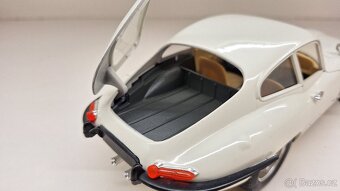1:18 JAGUAR E COUPE,  k - 15