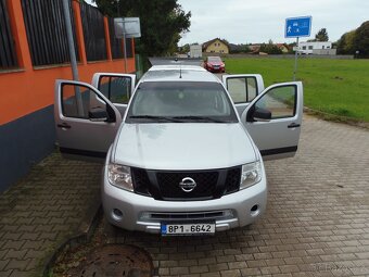 Nissan Navara 2.5 DCI 4x4 redukce ČR původ - 15
