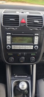 Volkswagen Golf 5 benzin 1,4 - 2008 - 15