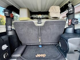 Jeep Wrangler 2.8 CRD, manual, 2012, naj. 25.200 Km, 1.maj. - 15