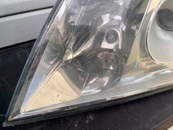 1Z1941015 B xenon Octavia II 2 - 15