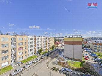 Pronájem bytu 4+1, 87 m², Benešov, ul. Vlašimská - 15