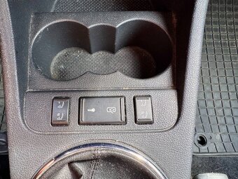 Škoda Fabia II 1.6TDI 66kW kombi - 15