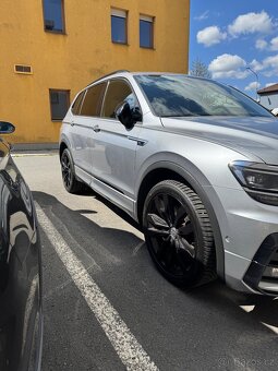 VW Tiguan R-line Allspace - 15
