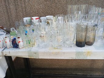 Sklo keramika půlky hrnky vázy ledovnik - 15