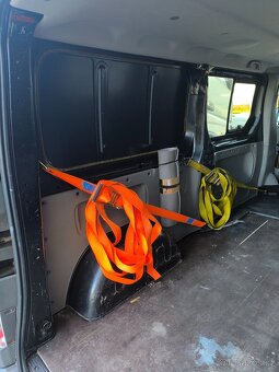 Renault Trafic - 15