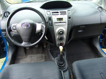 Toyota Yaris 1.0i 5dv. klima,po STK. - 15