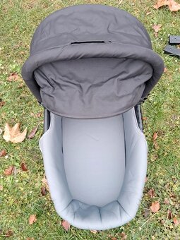 Kočárek Thule Urban Glide 2 včetně korbičky - 15