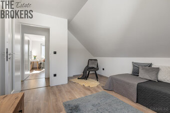 Prodej rodinného domu, užitná plocha 124 m², pozemek 1000 m, - 15