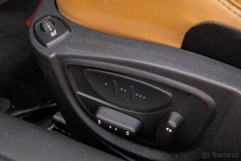 Renault Laguna Coupé 3.0DCi V6 2010 AT/6 - 15