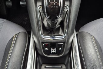 OPEL ZAFIRA 2.0CDTi 110PS COSMO MANUÁL TAŽNÉ ZAŘ - 15