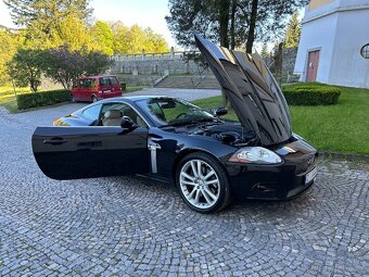 Jaguar XKR 4.2 Supercharged - 15