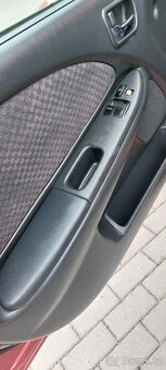 Toyota Avensis - 15