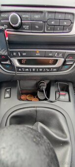 Grand Scénic 7 míst - 15