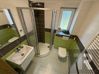 Prodej RD 5+1 s garáží a pozemkem o výměře 1050 m2 ve Vejprn - 15