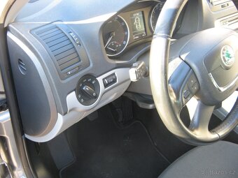 Škoda Octavia Kombi 1.4 tsi najeto 81tkn - 15