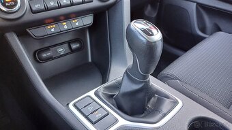 KIA Sportage 1.6 CRDi EXCLUSIVE -1.maj-ČR-TZ - 15