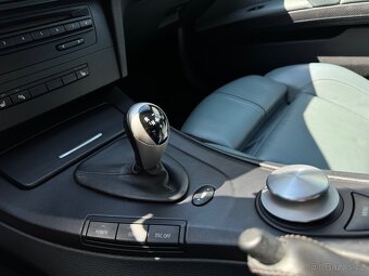 BMW e93 M3 - 15