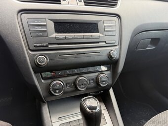 Škoda Octavia 3 kombi 1.4tsi 103kw DSG vyhřívané sedačky - 15