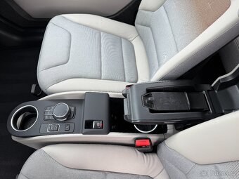 BMW i3 120Ah 2021 NAVI PROFI, KEYLESS, ADAPT TEMPOMAT a LED - 15