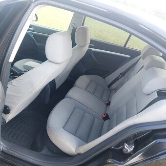 Škoda Octavia 2 1.9 TDI , 77kw, první registrace 03/2013 - 15