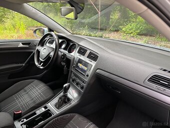 Volkswagen Golf,  1.6 TDi 81 kW DSG SERVISKA NEHAVAROVANÉ - 15