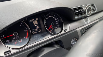 VW Passat B7 variant 2.0 TDI automat - 15