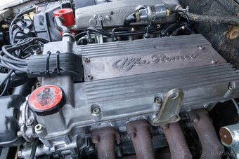 Alfa Romeo 75 2.0 Twin Spark 1988 - 15