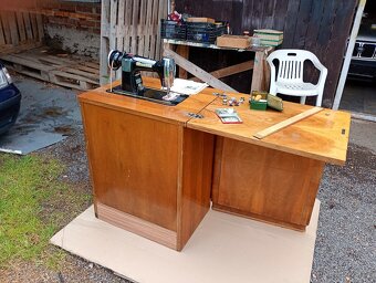 Šicí stroj Minerva - 15