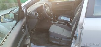 FORD FUCUS 1,6i74kw,rv5/2005,2MAJITEL, NAJETO88841km - 15