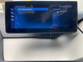 BMW i3 120Ah DPH 2018 PANO LED HARMAN KEYLESS - 15