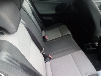 Škoda Fabia II 1.4, 63 kW, rok 2009, 172.000 km, STK 2027/04 - 15