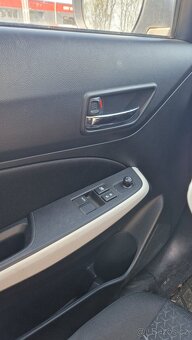 Suzuki Swift 2018 1.3 66kW - bourané - 15