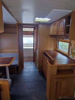PRODÁM DVOUOSÝ KARAVAN - 15
