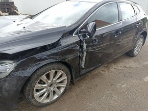 Volvo V40 1.6D 84kw Momentum 2014 - 15